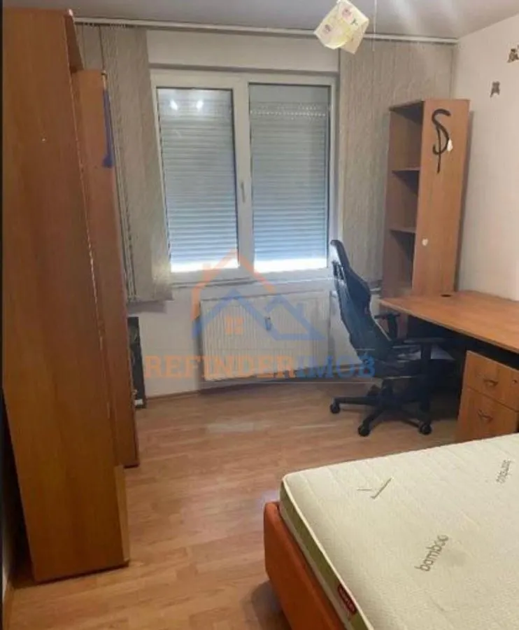 Apartament de vanzare cu 3 camere, zona Rahova - Margeanului - foto 5