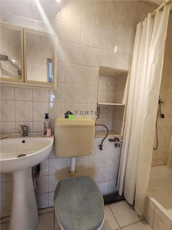 Casa individuala , teren 717 mp - Sacele - foto 5