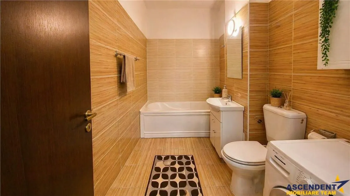 Garsoniera tip studio, cu balcon si loc de parcare, Sanpetru, Brasov. - foto 4