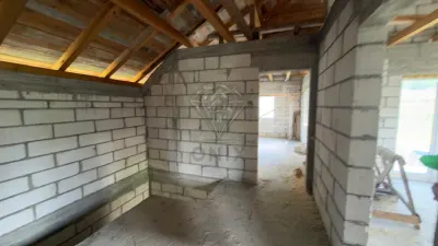 Casa P+1E la rosu de vanzare in Valea Doftanei | Teren 1000 mp | Trăisteni - foto 14