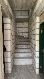 Casa P+1E la rosu de vanzare in Valea Doftanei | Teren 1000 mp | Trăisteni - foto 9