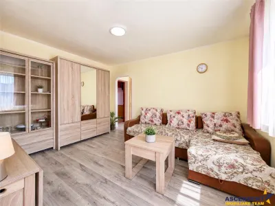 Apartament 3 camere, decomandat, etaj2, echipat, ergonomic, Ciucului, Sfantu Gheorghe - Sfantu Gheorghe