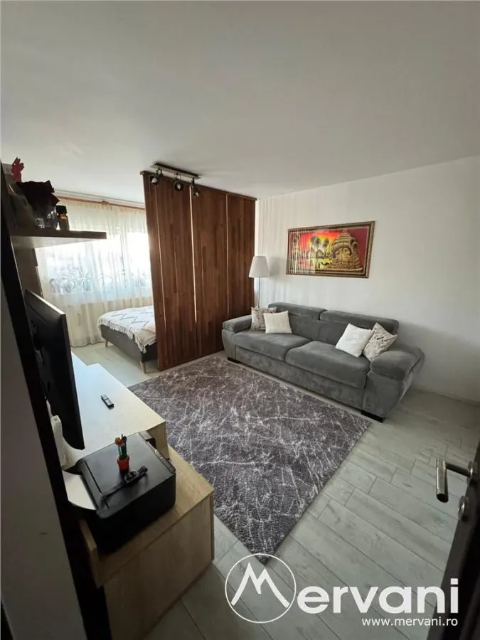 Apartament de vanzare in Campina, zona centrala - foto 1
