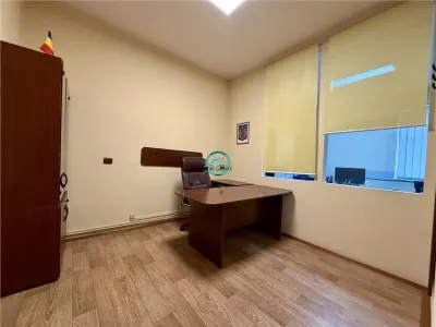 Spatiu comercial de inchiriat, sup. 75 mp, in Centru - foto 2