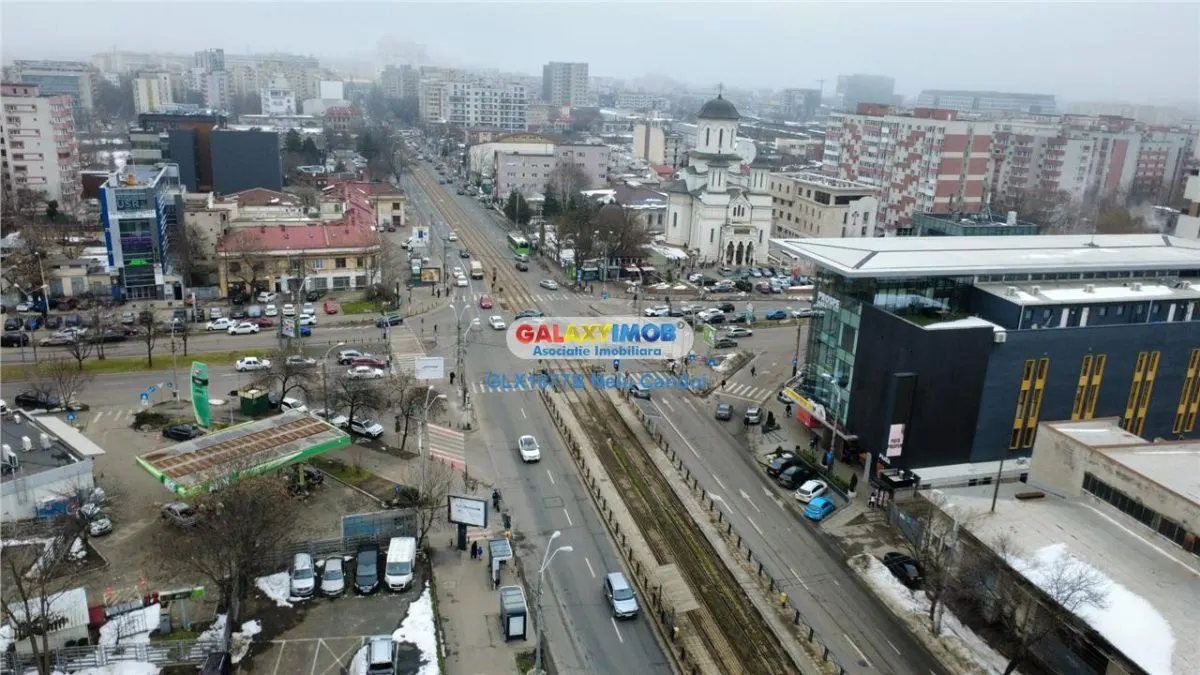 VANZARE SPATIU COMERCIAL CALEA 13 SEPTEMBRIE - foto 1