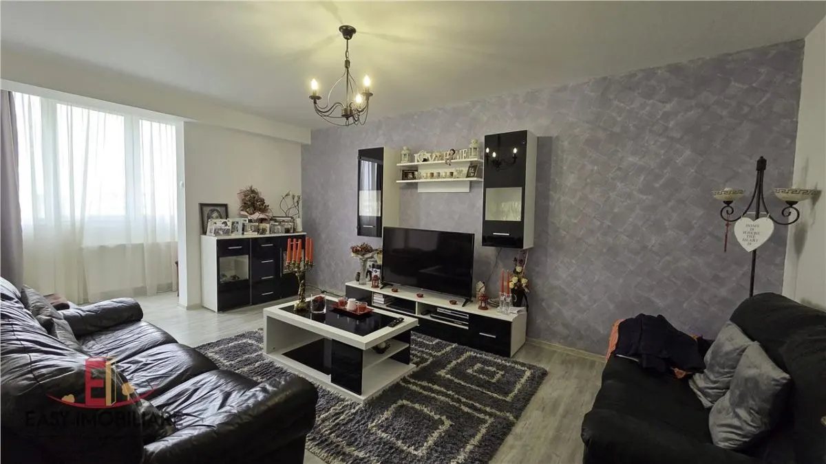 Apartament 2 camere decomandat, 56 mp, etaj 8 din 9, str. Infratirii Tudor - foto 1