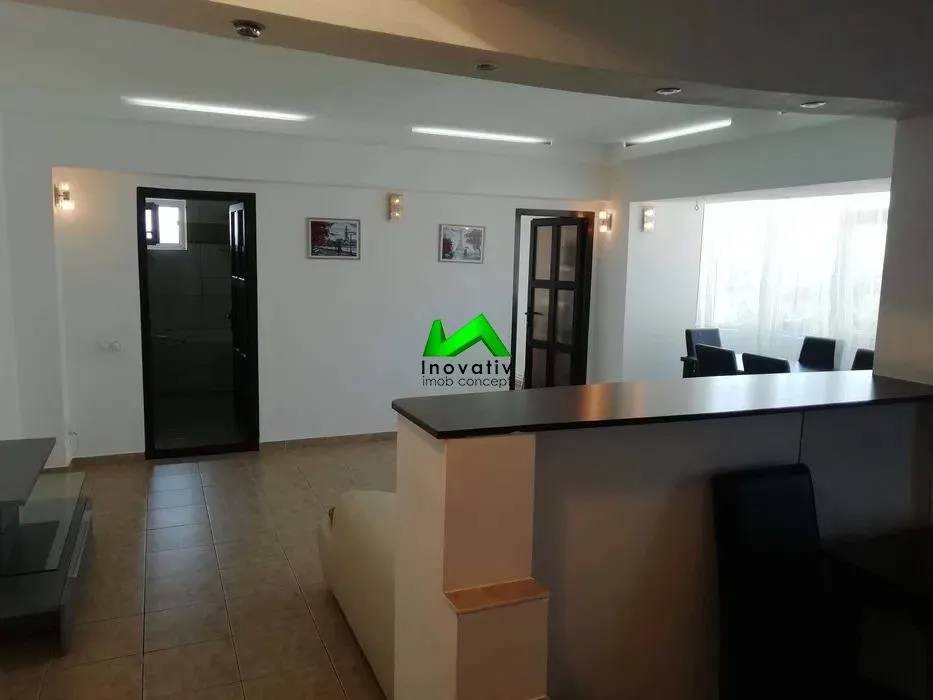Apartament de inchiriat 3 camere Sibiu Turnisor - foto 2