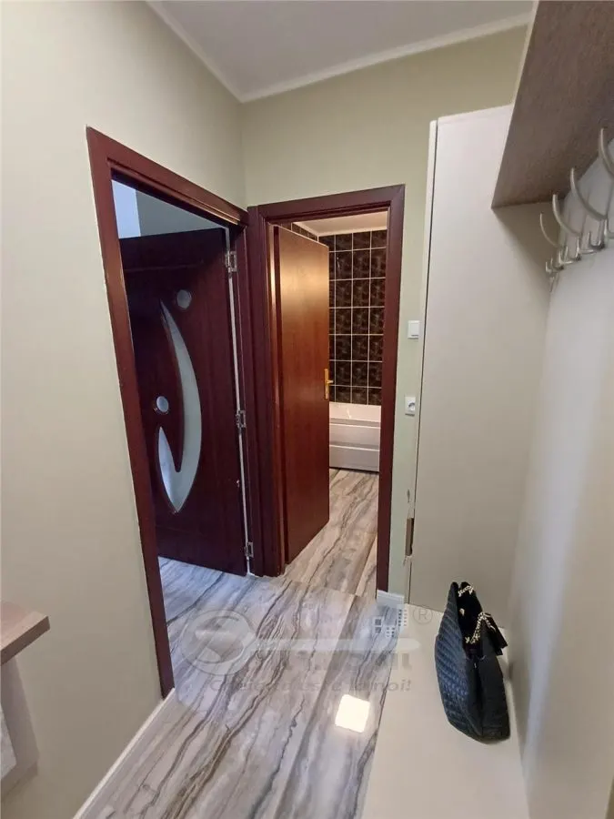 Apartament 1 cameră decomandat, 50 mp, vedere bulevard â€“ Gara, ideal investiție - foto 14