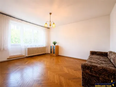 Decomandat pe 3 camere, 2 balcoane, locatie favorabila, Simeria, Sfantu Gheorghe - Sfantu Gheorghe