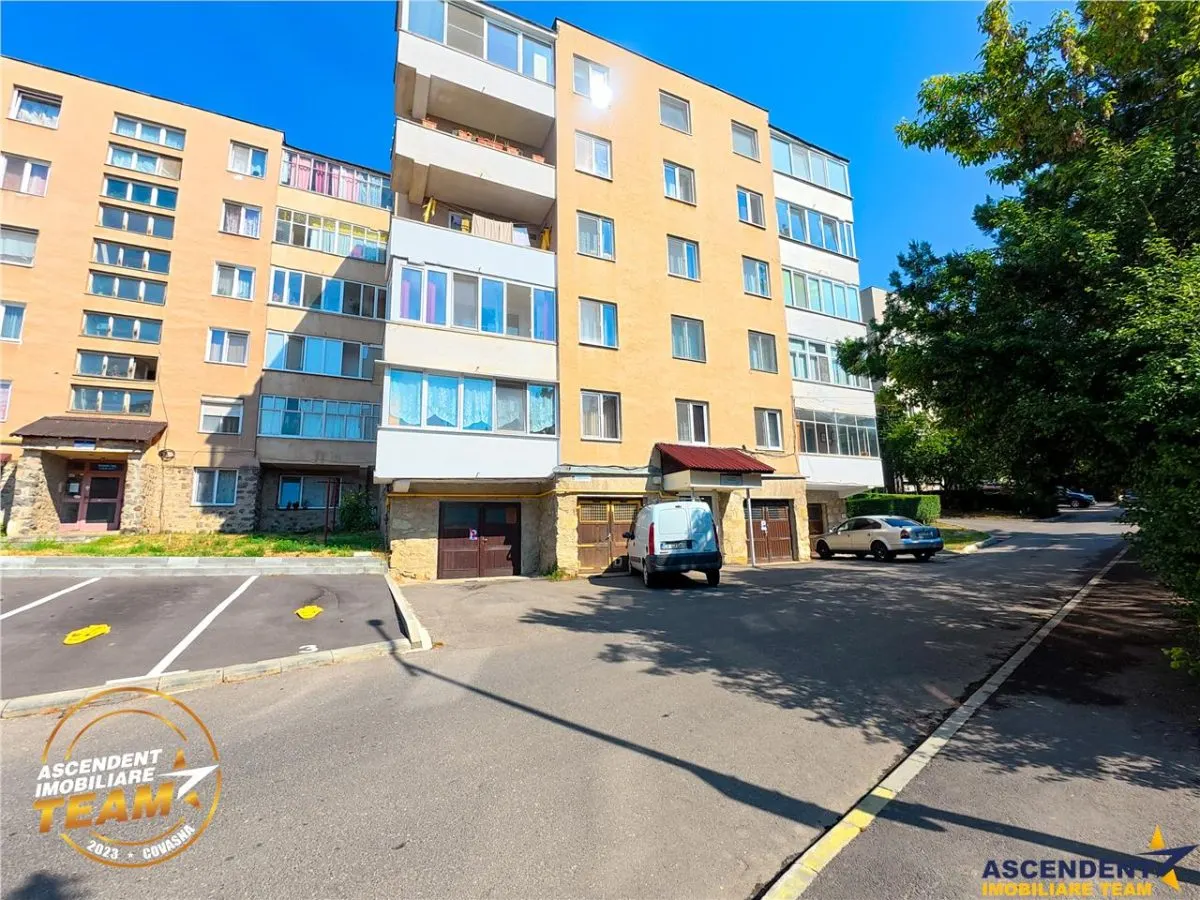 Decomandat pe 3 camere, 2 balcoane, locatie favorabila, Simeria, Sfantu Gheorghe - foto 7