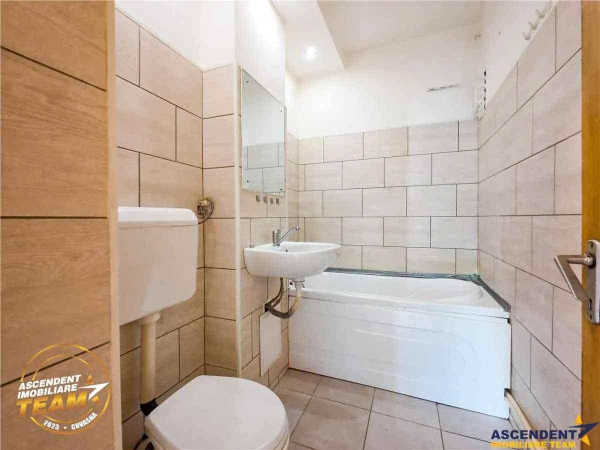 Decomandat pe 3 camere, 2 balcoane, locatie favorabila, Simeria, Sfantu Gheorghe - foto 9