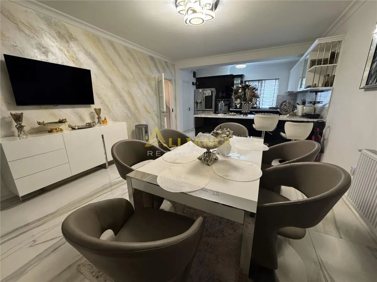 Vila SUPERBA | 7 camere - Mobilata si Utilata | 265 MPU - foto 6