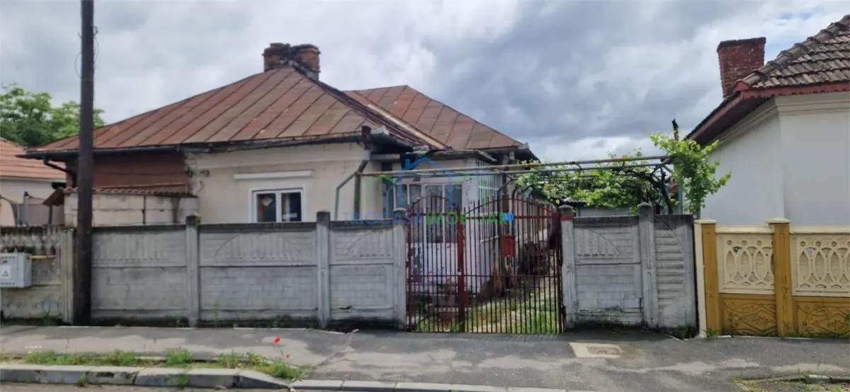 CASA DE VANZARE IN FILIASI , TEREN INTRAVILAN 1122 mp - foto 1