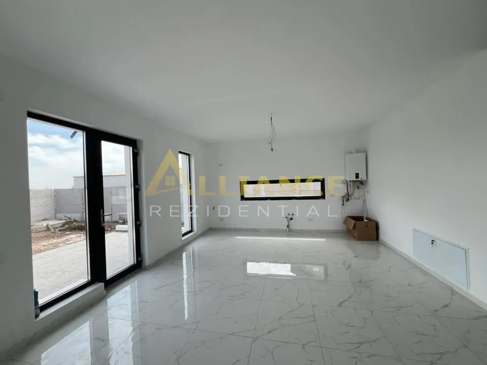 Casa Individuala - 3 camere 2 bai - teren 427mp - foto 2
