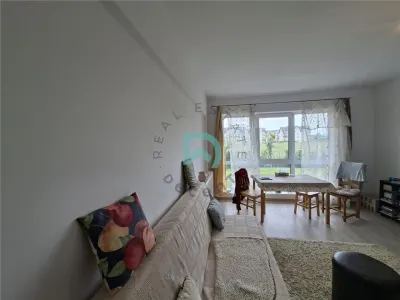Apartament 2 camere, Rasnov, zona linistita - foto 2