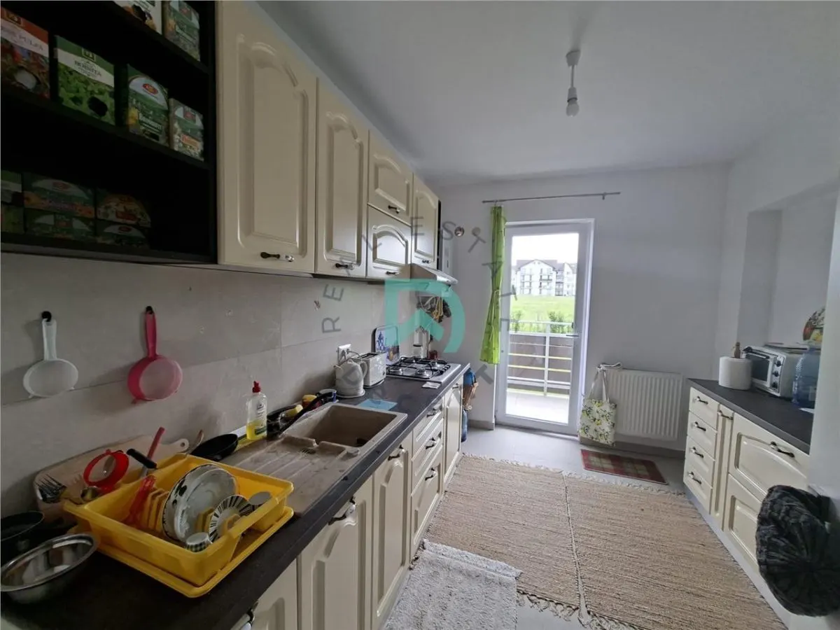 Apartament 2 camere, Rasnov, zona linistita - foto 7
