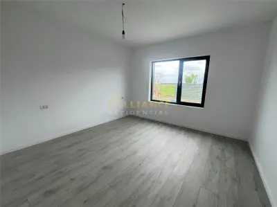 Casa individuala  | 80 mp utili | Teren 375 mp | Incalzire in pardoseala - foto 9