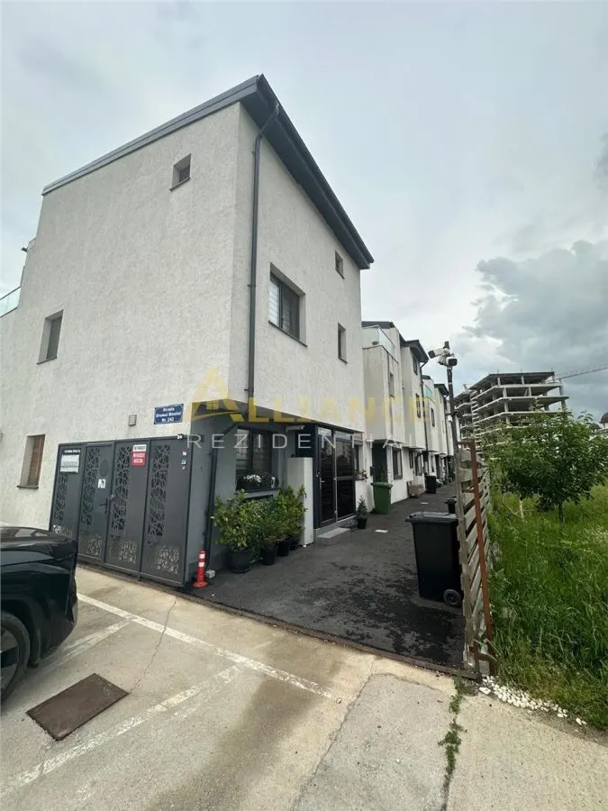 Casa Metalurgiei 7 Camere Mobilata/Utilat - foto 1
