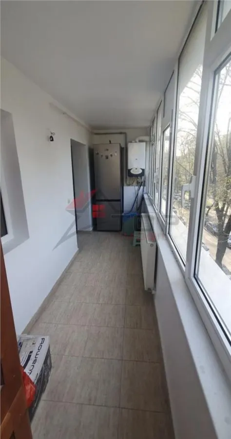 Apartament 3 camere, decomandat- Nicolina - foto 11