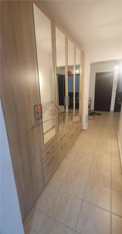 Apartament 3 camere, decomandat- Nicolina - foto 12
