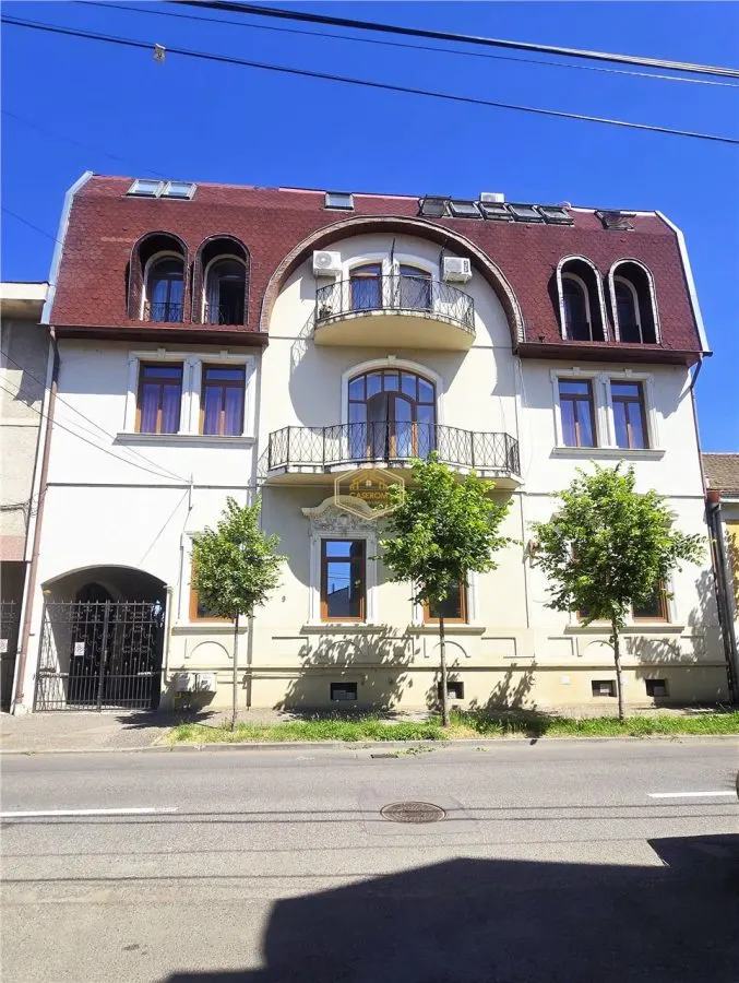 Central | Apartament cu 3 camere si parcare - 131 mÂ² | Marsilia - foto 1