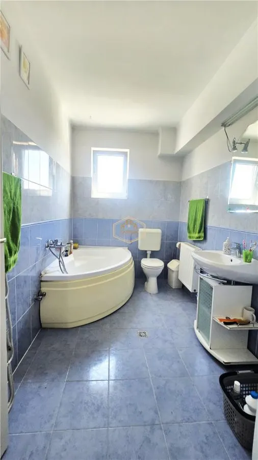 Central | Apartament cu 3 camere si parcare - 131 mÂ² | Marsilia - foto 21