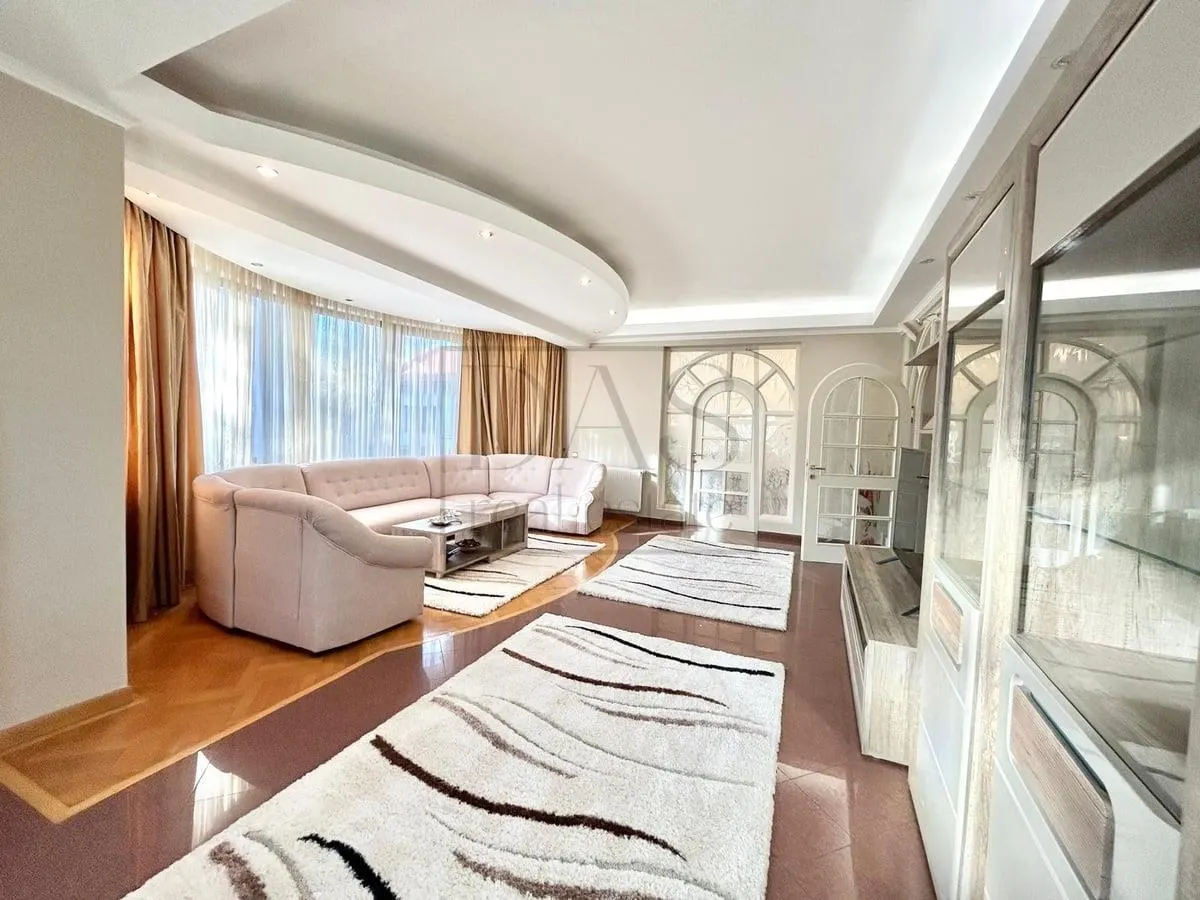 4 Camere | Herastrau - Cartierul Francez | Strada privata cu bariera - foto 2