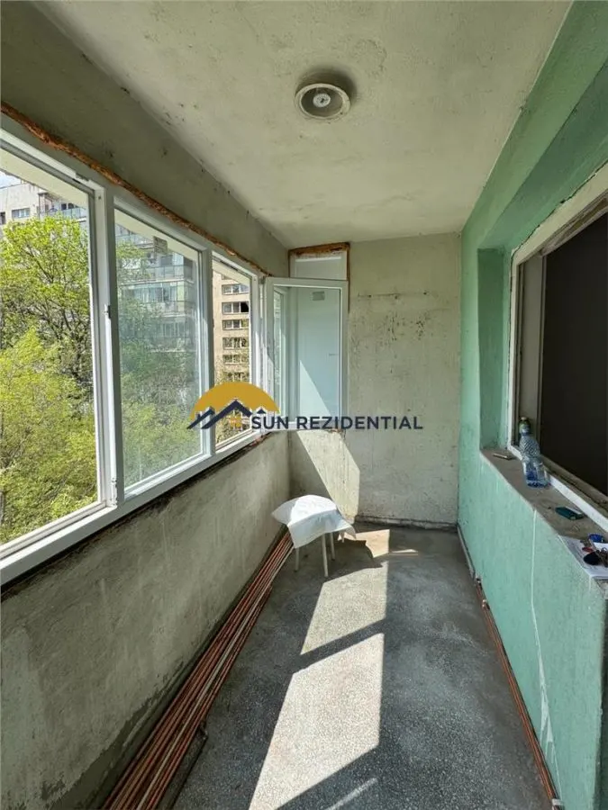 Bulevardul Basarabiei Apartament 3 camere Spatios-Luminos - foto 9