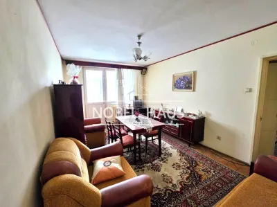 Apartament 3 camere, etajul 3, zona Gradina - foto 2