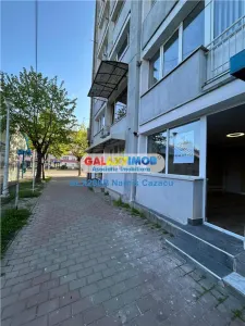 Decebal, zona bancii Transilvania Spatiu birouri parter 30 mp - Piatra-Neamt