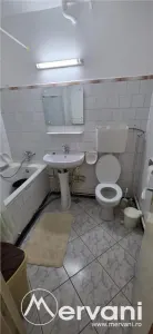 Apartament cu 3 camere de inchiriat in Campina, zona centrala - foto 10