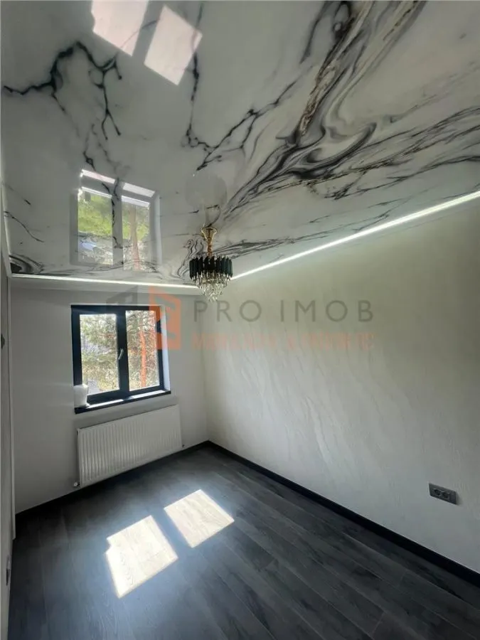 Apartament 3 camere cf 2 semidecomandat zona Grang - foto 6
