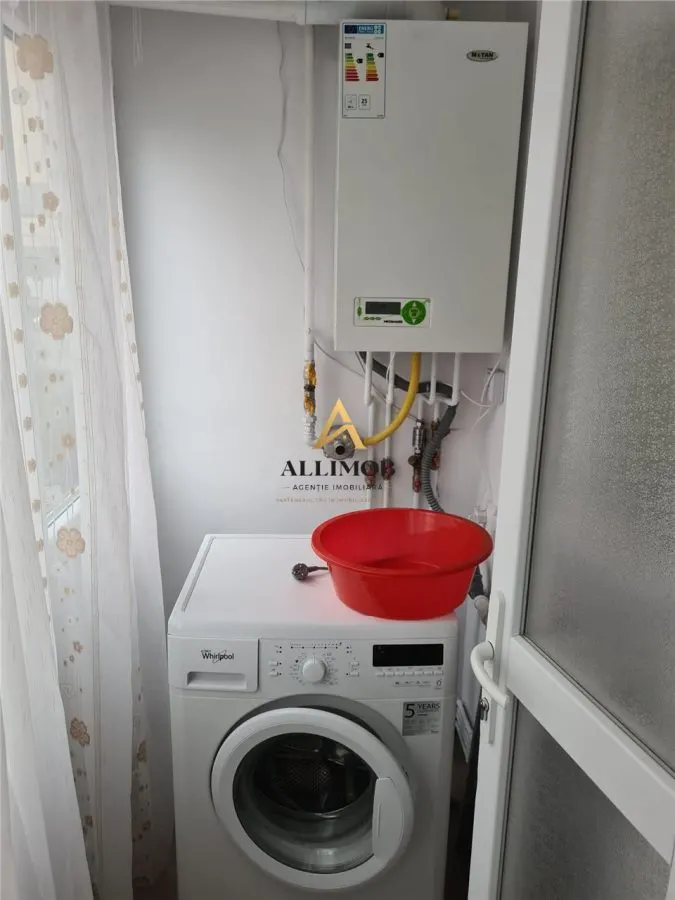 Apartament 2 camere in zona Micro 6 - foto 10