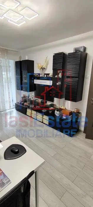 Apartament 2 Camere Podu Ros - foto 1