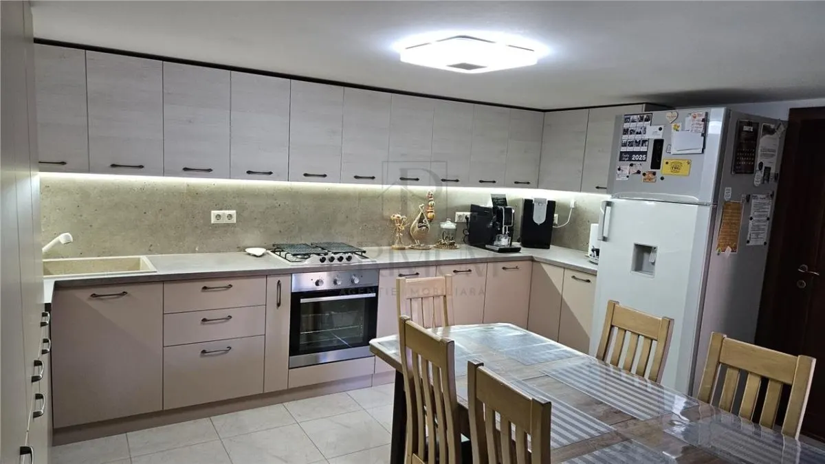 BRAYTIM, CASA INDIVIDUALA 6 CAMERE D+P+1E, 4 BAI, GARAJ PENTRU 2 MASINI - foto 12
