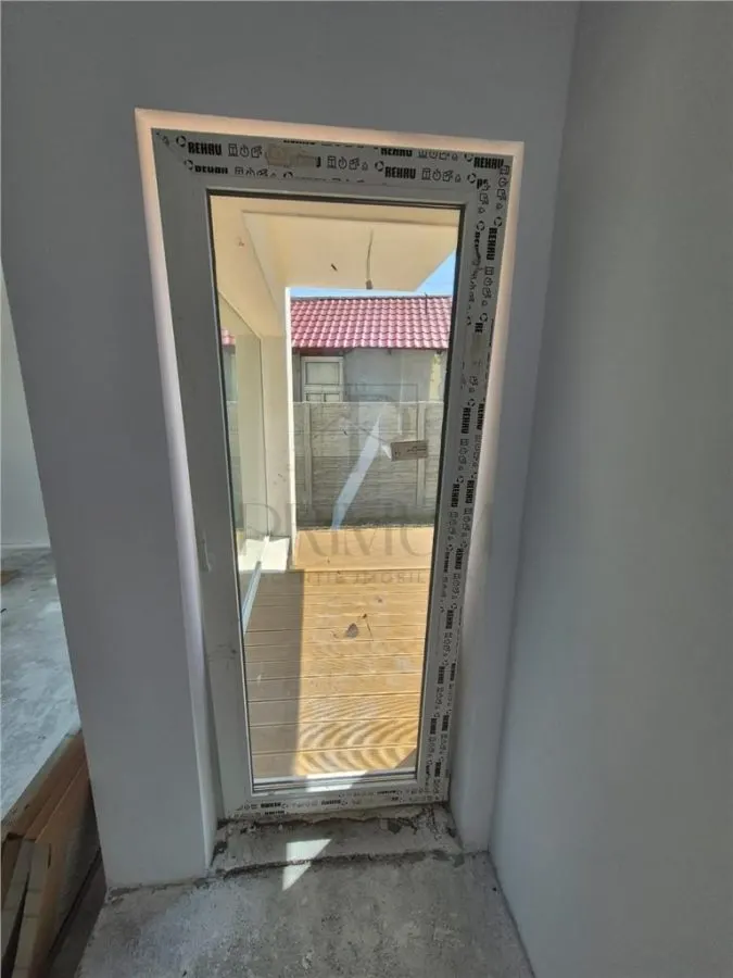 PLOPI, CASA INDIVIDUALA, 3 CAMERE, 2 DORMITOARE, 2 BAI - foto 6