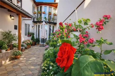 Pe incantare florala, casa cu 5 camere, curte individuala, Central, Brasov - foto 1