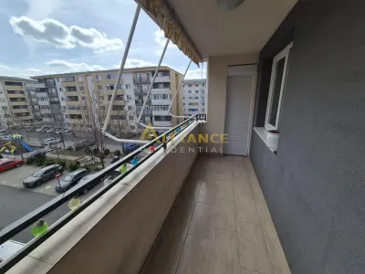 Apartament 3 camere de vanzare - foto 7