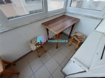 Garsoniera bloc nou Colegiul Alimentar zona Zamca - foto 9