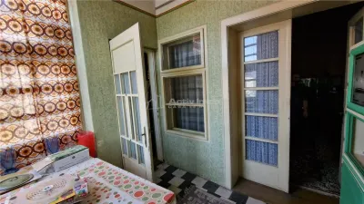 Resita Casa 5 Camere Zona Muncitoresc - foto 8