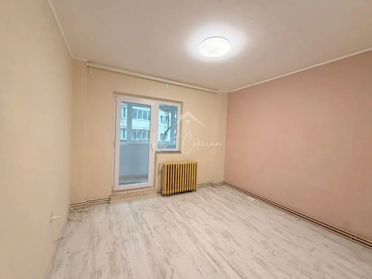 Apartament 4 camere de vânzare â€“ Apărătorii Patriei-5 minute metrou - foto 11