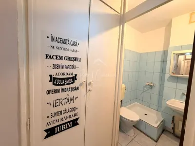 Apartament 4 camere de vânzare â€“ Apărătorii Patriei-5 minute metrou - foto 13