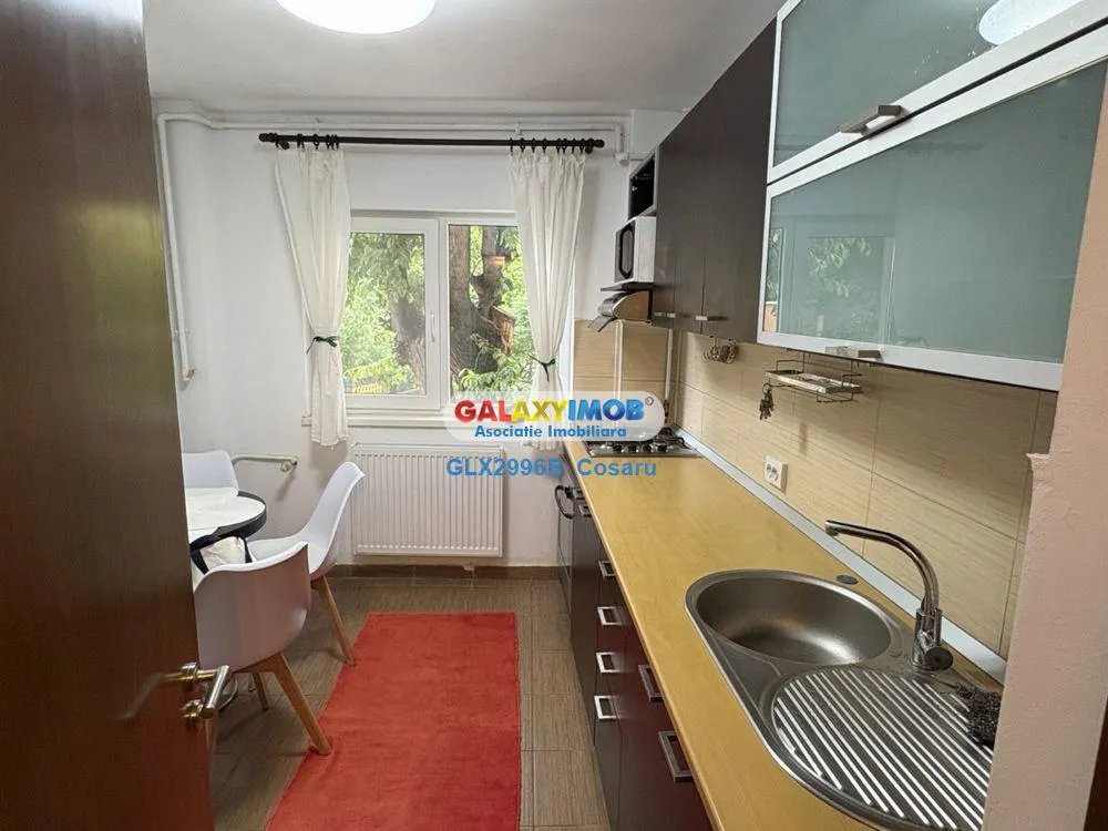 INCHIRIEZ APARTAMENT 2 CAMERE RAHOVA SEBASTIAN - foto 4