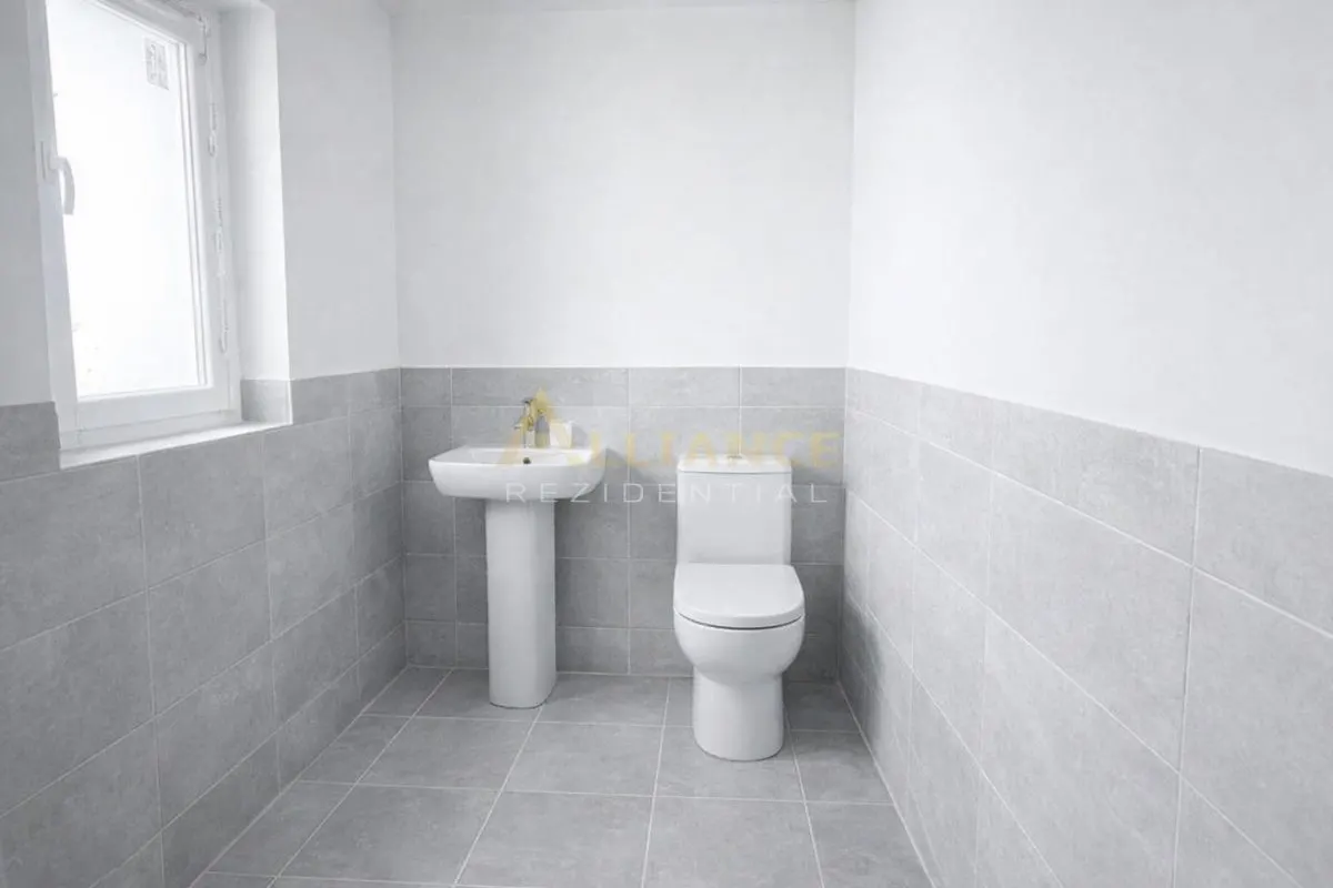 Casa individuala ||4 camere 3 bai || teren 370mp || 5 min de STV - foto 3