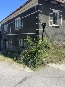 RECO, Casa centrala  in Dobricionesti,Bihor - Magesti