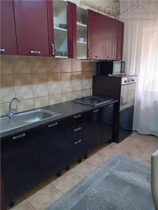 Apartament de vanzare 2 camere Racadau cu parcare si boxa NEGOCIABIL - foto 1