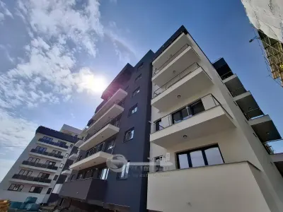 Apartament 1 camera de vanzare in Iasi, Galata, 42,05 mp, baie cu geam - foto 1