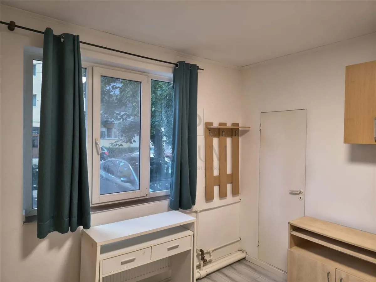 LIPOVEI - APARTAMENT 1 CAMERA - mobilat, utilat, decomandat - foto 2