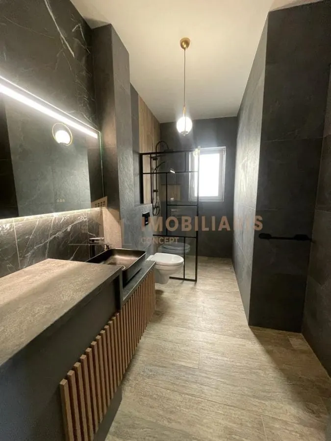 Apartament 3 camere si curte proprie - foto 6