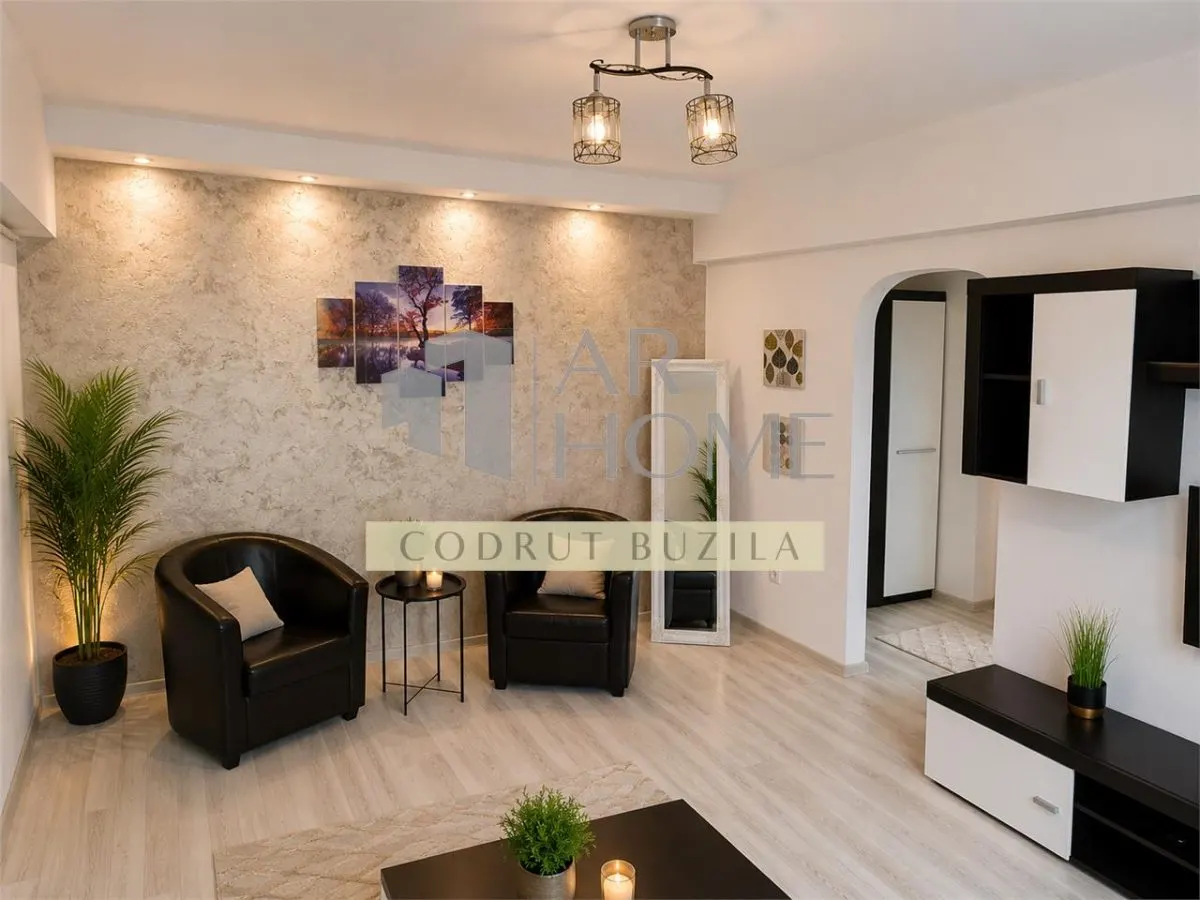 Apartament 2 camere, renovat, ultracentral, Ploiesti - foto 1